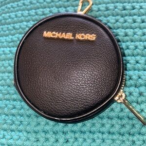Michael Kors coin holder